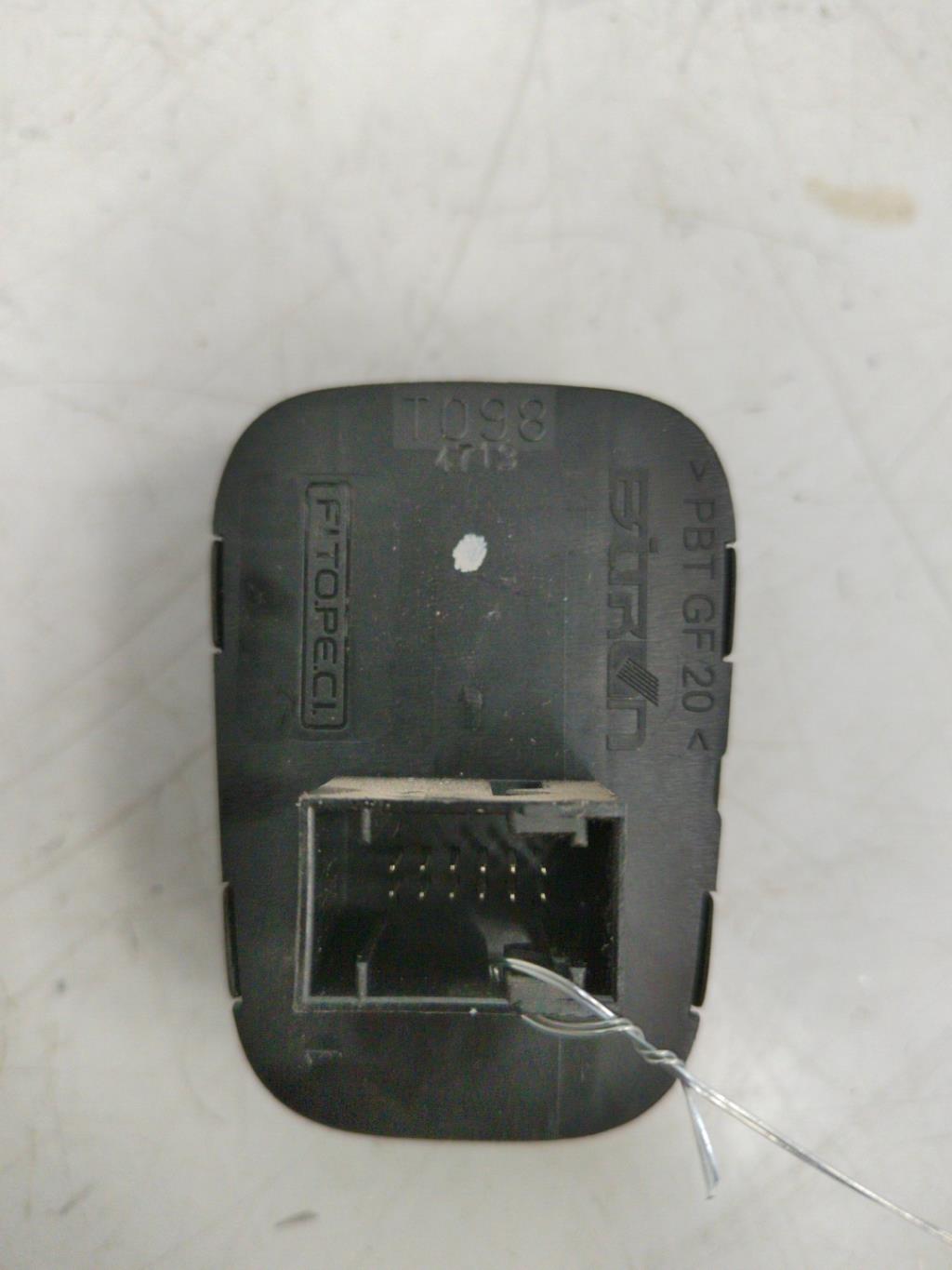 Bouton de warning CITROEN NEMO Diesel - 1