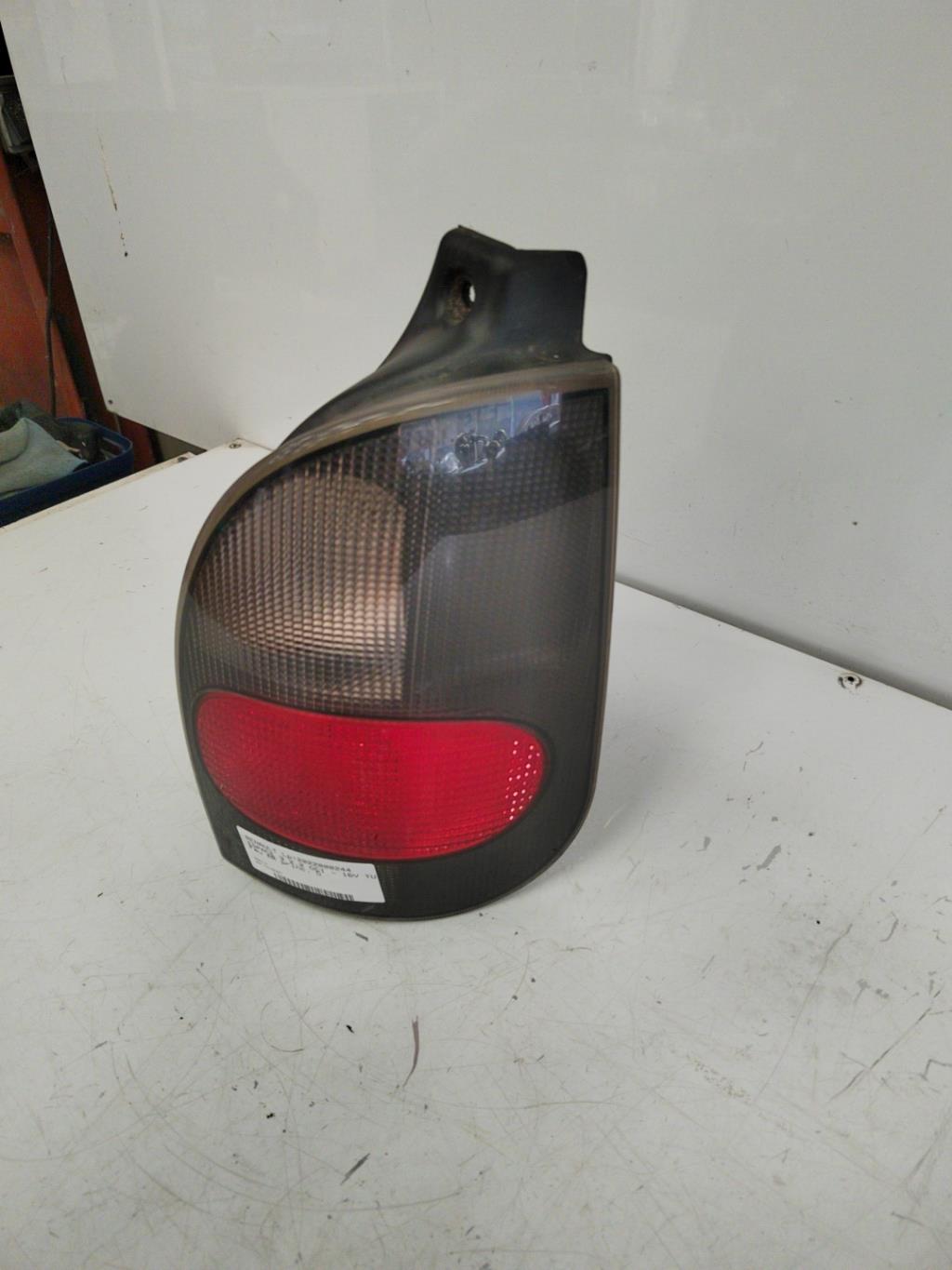 Feu arriere principal droit (feux) RENAULT ESPACE 3 Diesel - 1