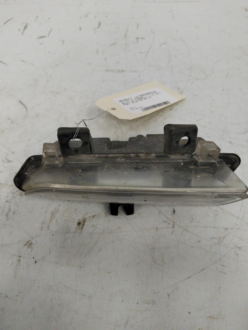 Feu diurne avant gauche RENAULT CLIO 4 PHASE 1 Diesel - 1