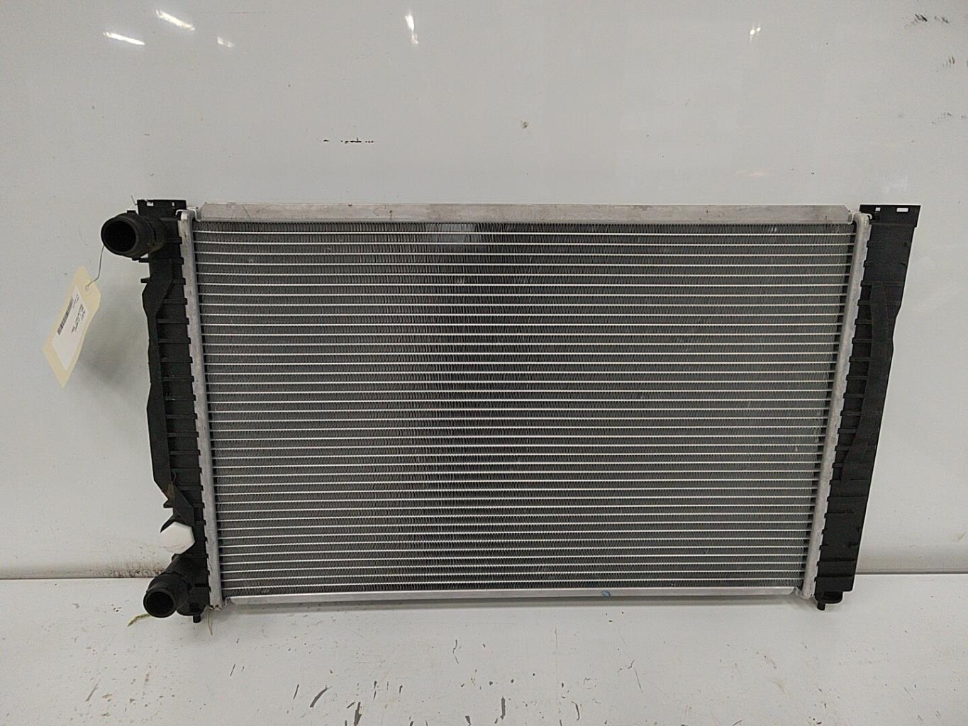 Radiateur eau AUDI A4 1 Diesel - 1
