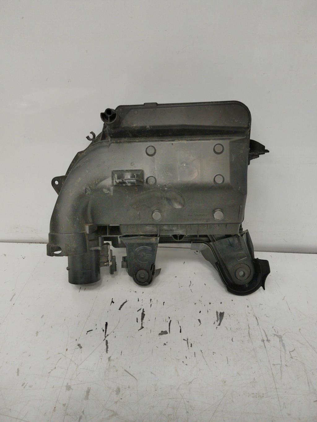 Boite a air PEUGEOT 208 1 PHASE 1 Diesel - 1