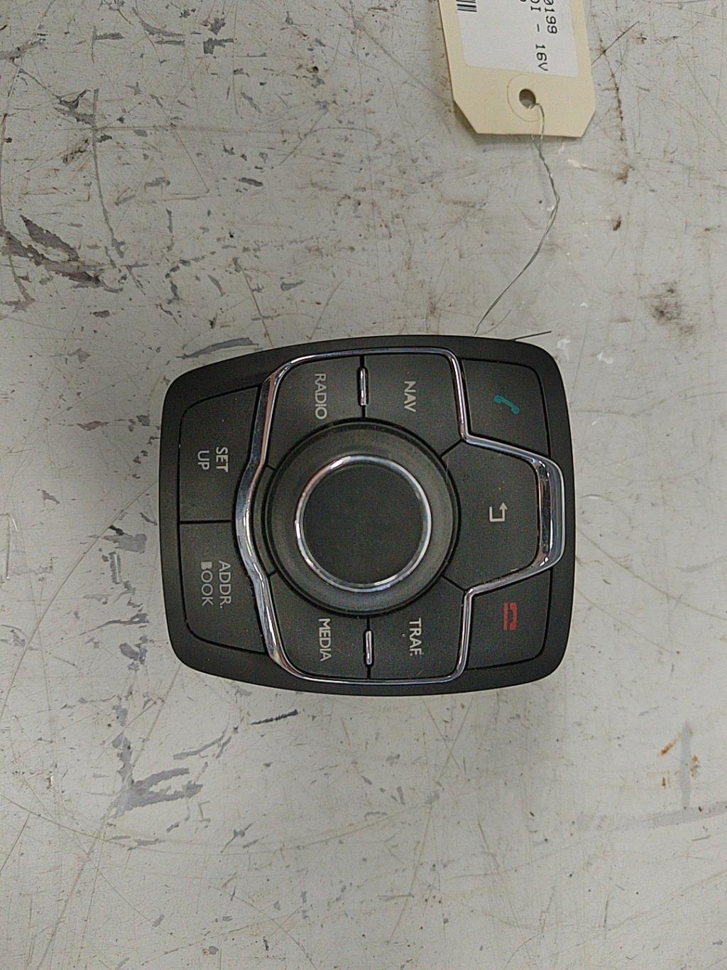 Commande autoradio CITROEN DS5 PHASE 1 Diesel - 1
