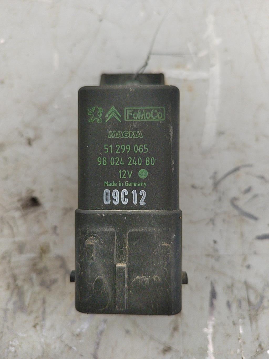 Relais de prechauffage CITROEN C4 2 PHASE 1 Diesel - 1