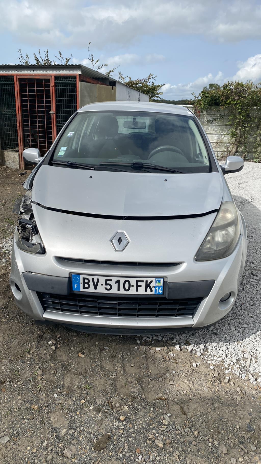 Pompe à carburant RENAULT CLIO 3 PHASE 2 Essence - 1
