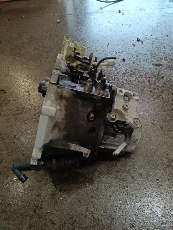 Boite de vitesses PEUGEOT 208 1 PHASE 1 Diesel - 1
