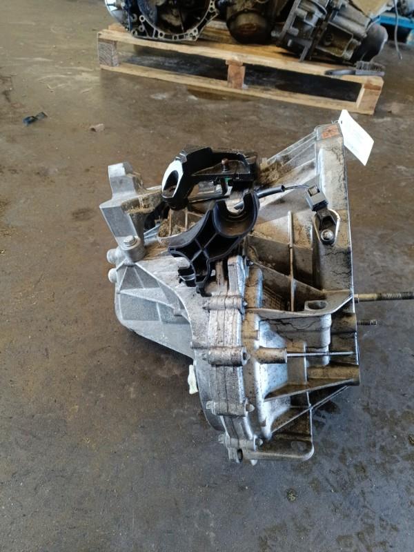 Boite de vitesses RENAULT SCENIC 3 PHASE 1 Diesel - 1