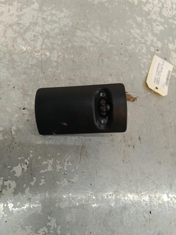 Commande de reglage hauteur de phare RENAULT KANGOO 2 PHASE 2 Essence - 1