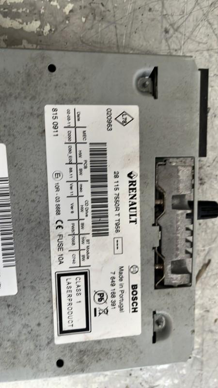 Autoradio d'origine RENAULT MEGANE 3 PHASE 1 Diesel - 1