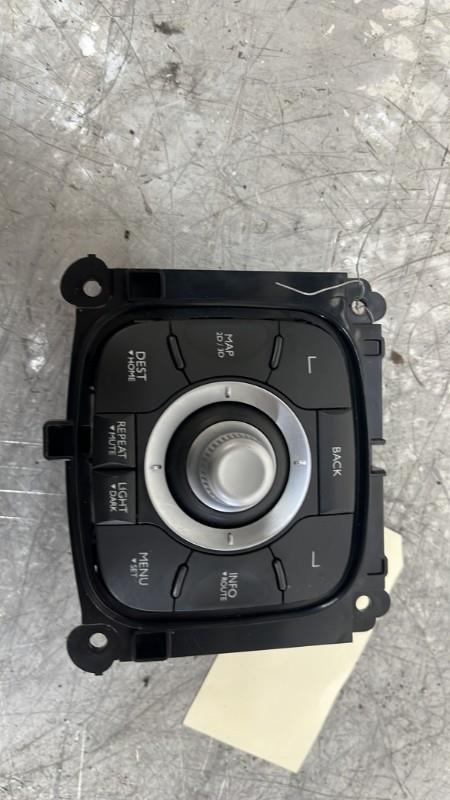 Commande GPS RENAULT LAGUNA 3 PHASE 1 COUPE Diesel - 1