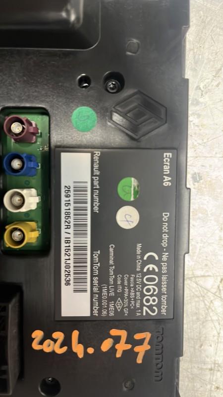 Ecran GPS RENAULT CLIO 3 PHASE 2 BREAK Diesel - 1