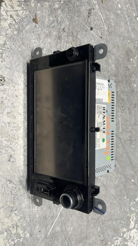 Autoradio d'origine RENAULT CLIO 4 PHASE 2 Diesel - 1