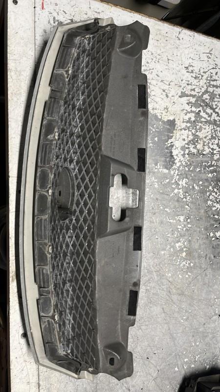 Calandre FORD MONDEO 2 Diesel - 1
