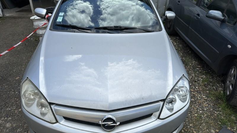 Capot OPEL TIGRA 2 TWINTOP CABRIOLET Essence - 1