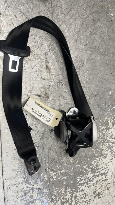Ceinture arriere gauche AUDI A1 1 PHASE 2 Diesel - 1