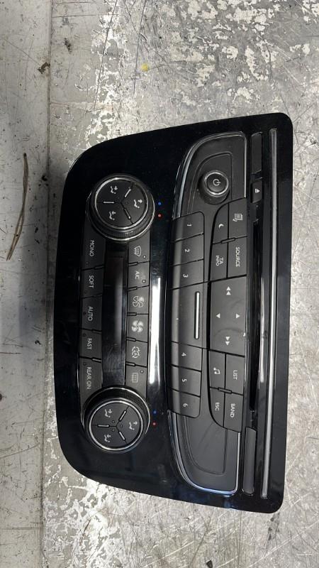 Commande chauffage PEUGEOT 508 1 SW PHASE 1 BREAK Diesel - 1