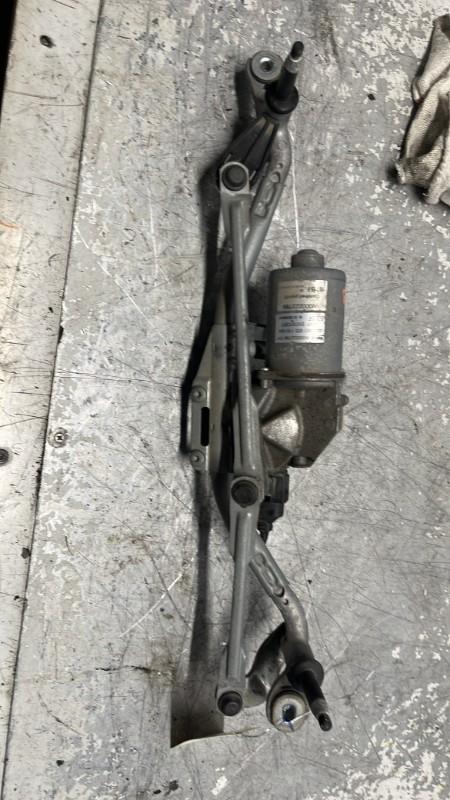 Moteur essuie glace avant AUDI A1 1 PHASE 2 Diesel - 1