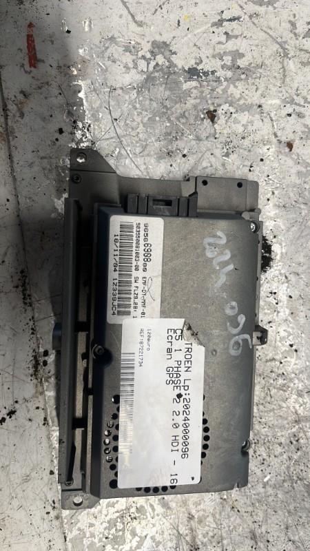 Ecran GPS CITROEN C5 1 PHASE 2 Diesel - 1