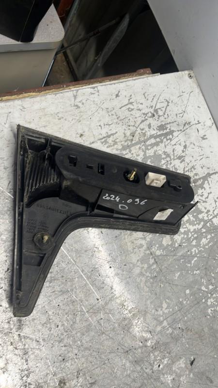 Feu arriere secondaire droit (feux) CITROEN C5 1 PHASE 2 Diesel - 1