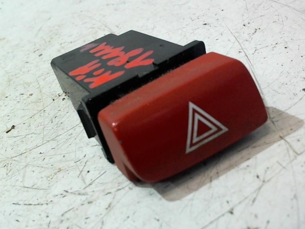 Bouton de warning KIA RIO 2 PHASE 1 Diesel - 1