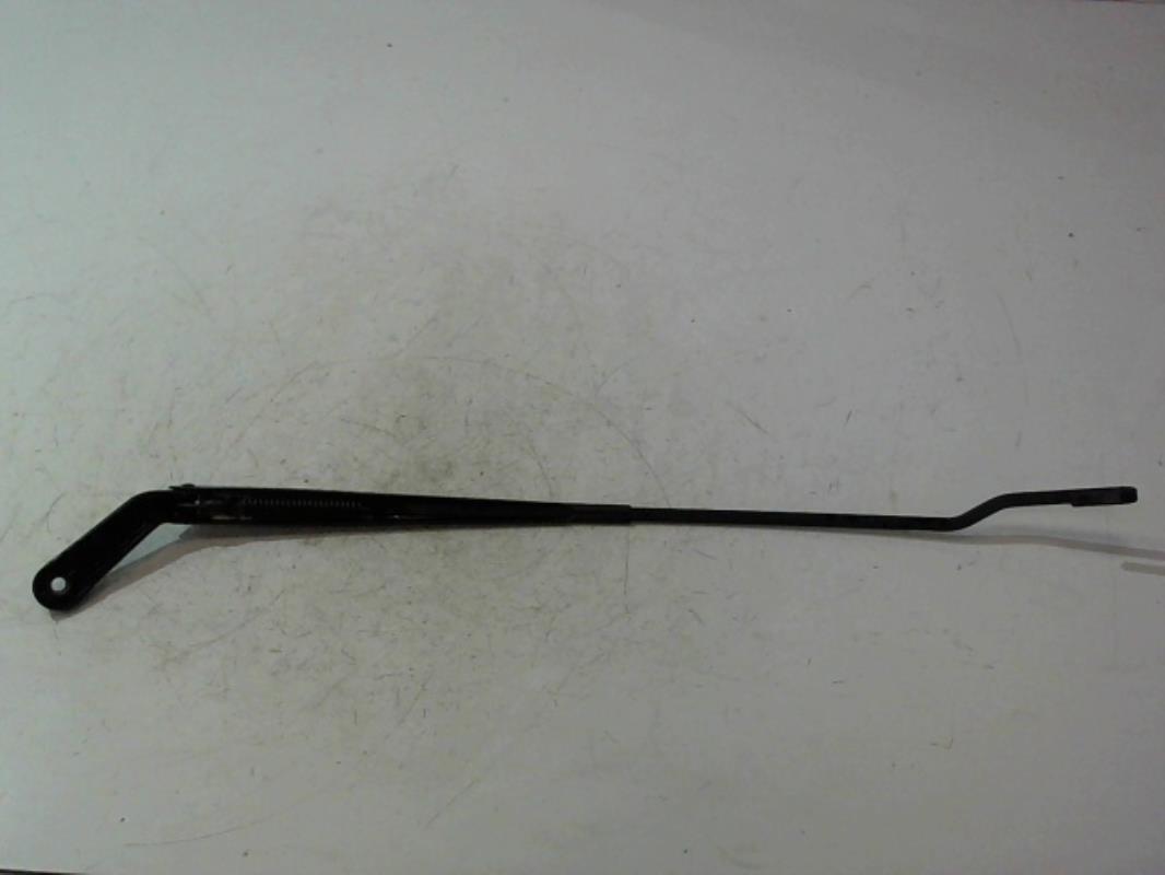 Bras essuie glace avant droit AUDI A3 1 PHASE 2 Diesel - 1
