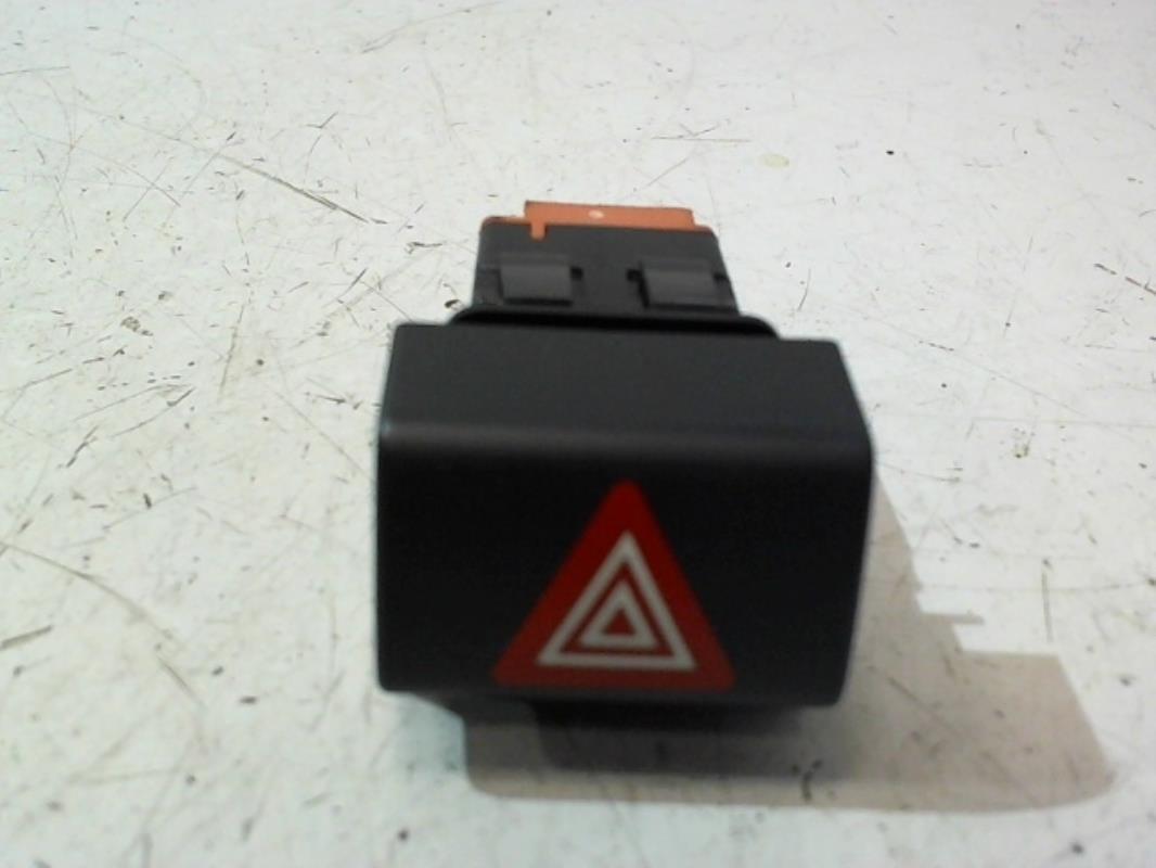 Bouton de warning CITROEN C4 PICASSO 2 PHASE 1 Essence - 1