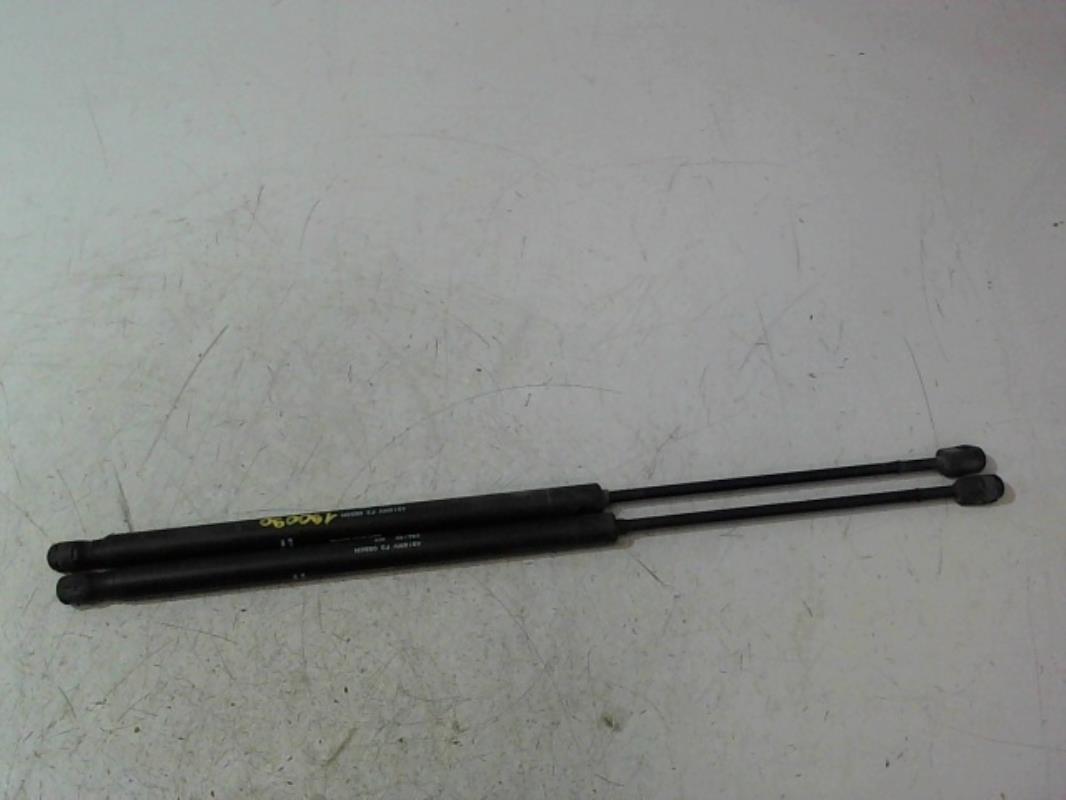 Verin de coffre PEUGEOT 406 PHASE 2 BREAK Diesel - 1