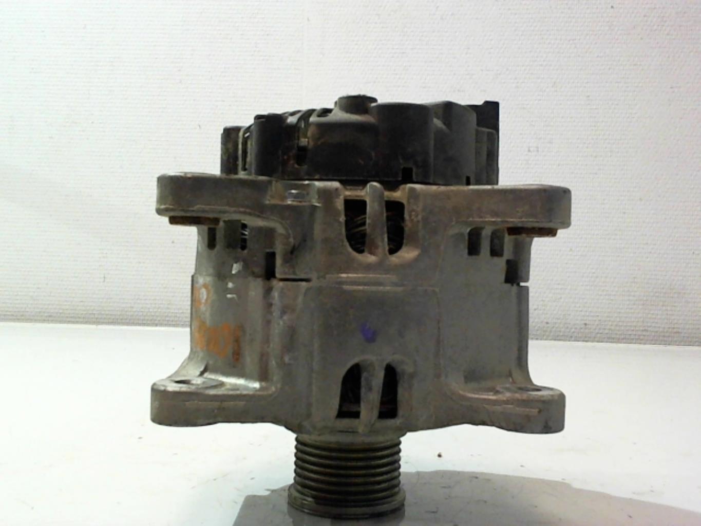 Alternateur RENAULT CLIO 4 PHASE 1 Essence - 1