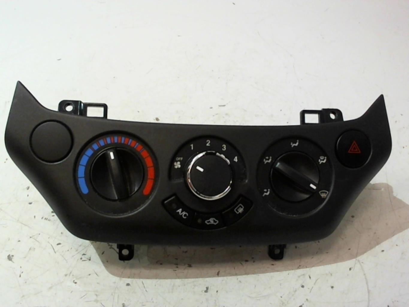 Commande chauffage CHEVROLET AVEO 1 Essence - 1