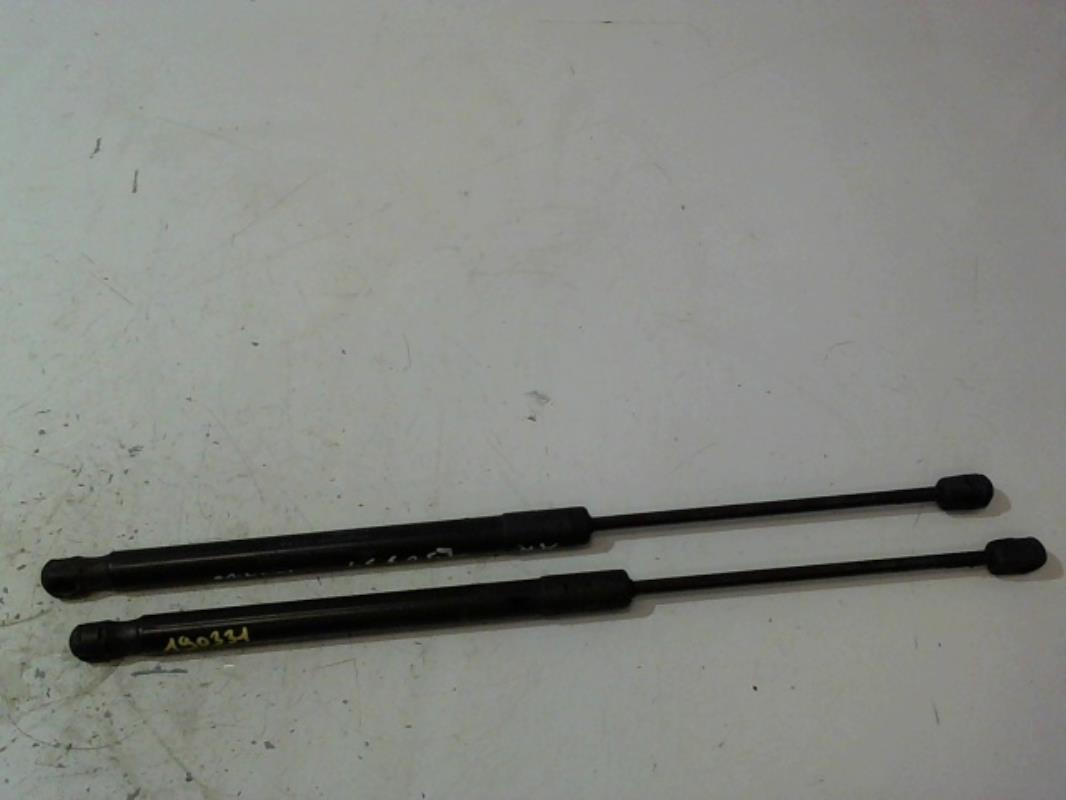 Verin de coffre RENAULT MEGANE 3 PHASE 1 BREAK Diesel - 1
