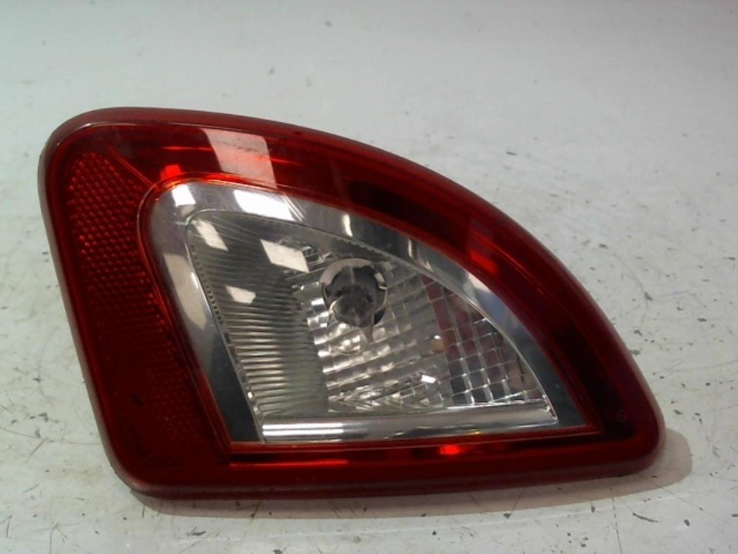 Feu arriere secondaire droit (feux) RENAULT TWINGO 2 PHASE 2 Diesel - 1