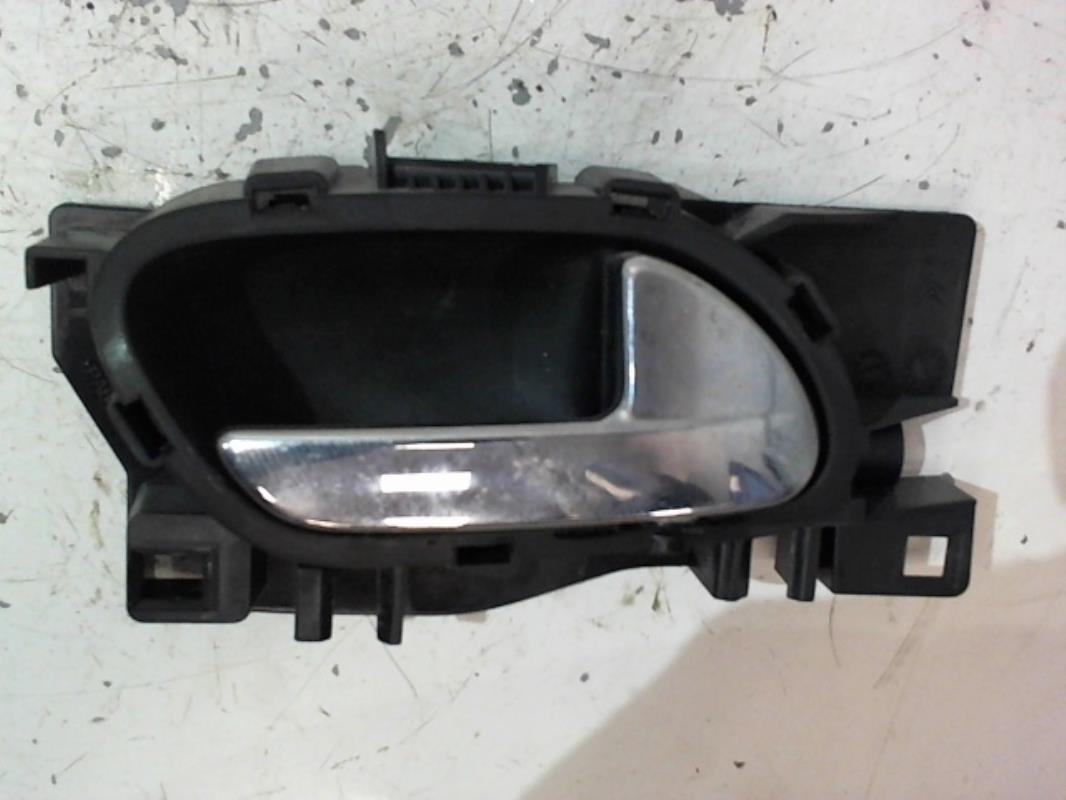 Poignee interieur arriere droit CITROEN C3 2 PHASE 1 Essence - 1