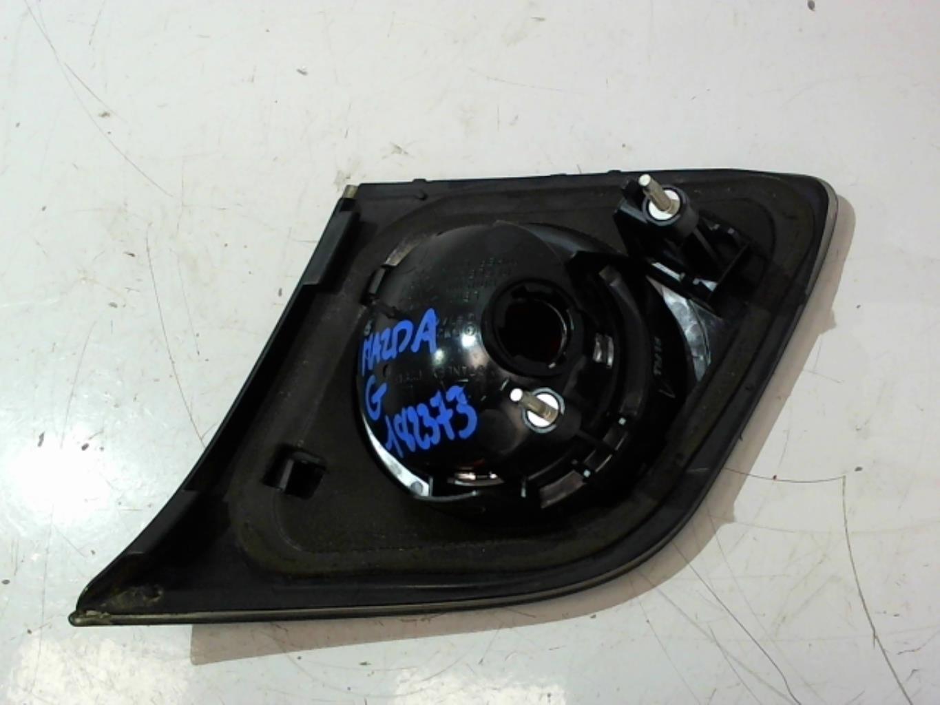 Feu arriere secondaire gauche (feux) MAZDA 3 1 PHASE 2 Diesel - 1