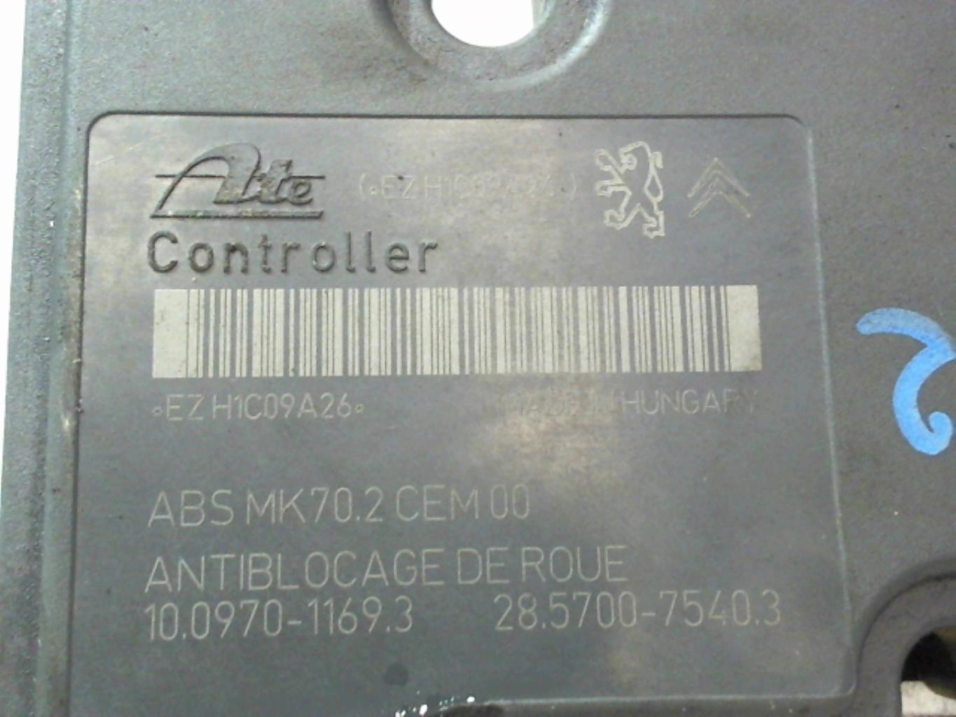 Bloc ABS (freins anti-blocage) CITROEN C3 2 PHASE 1 Essence - 1