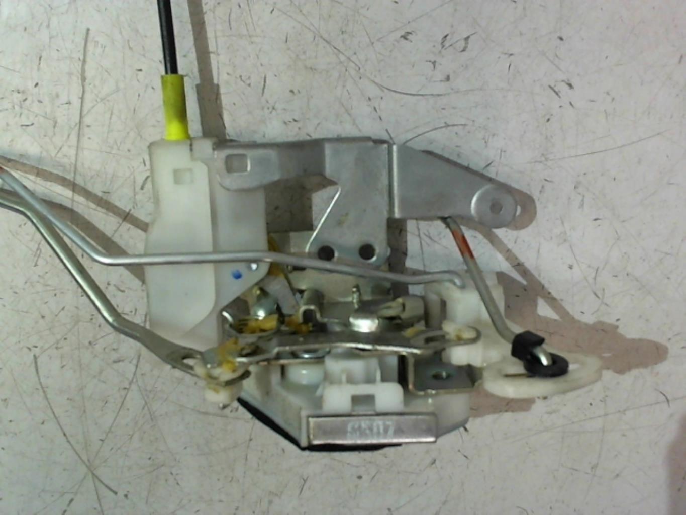 Serrure avant droit CITROEN C1 1 PHASE 1 Essence - 1