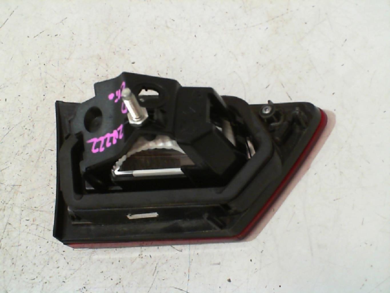 Feu arriere secondaire droit (feux) RENAULT CLIO 4 PHASE 1 Essence - 1