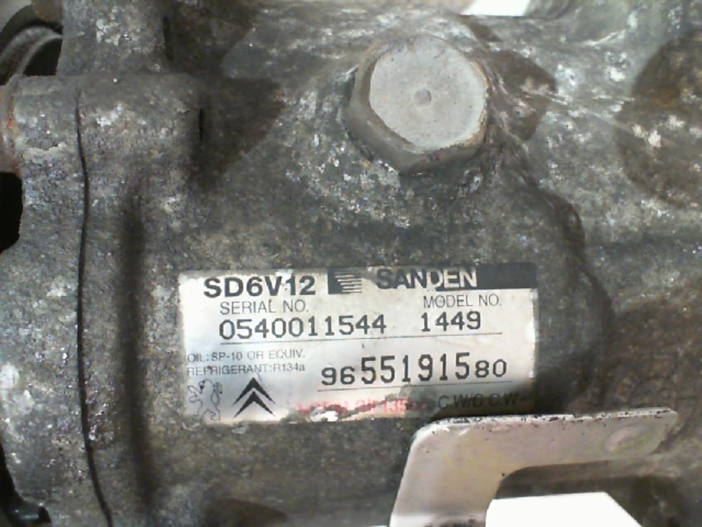Compresseur clim PEUGEOT 206 PHASE 1 BREAK Diesel - 1