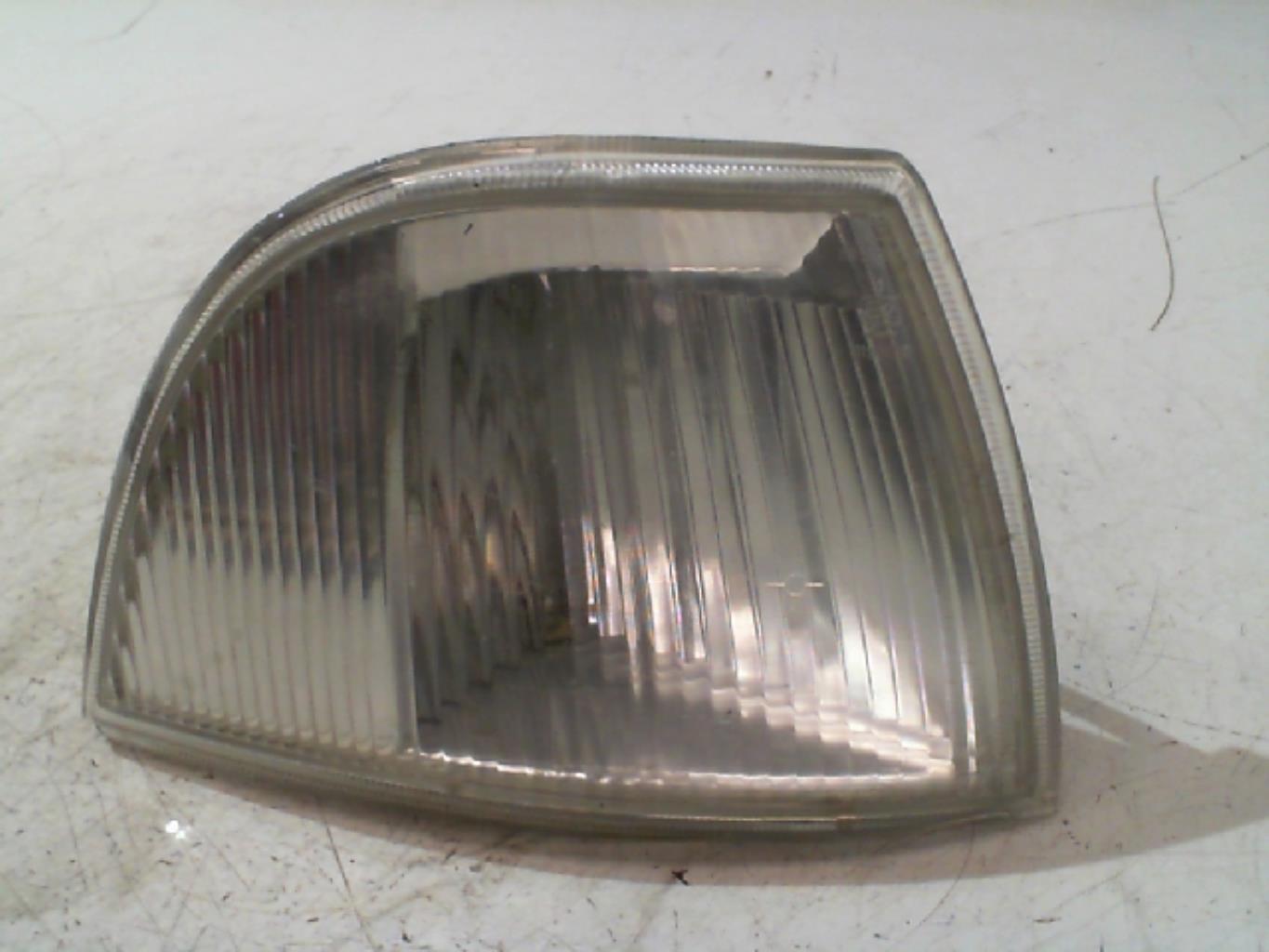 Optique avant secondaire droit (feux)(clignotant) RENAULT ESPACE 2 PHASE 1 Diesel - 1