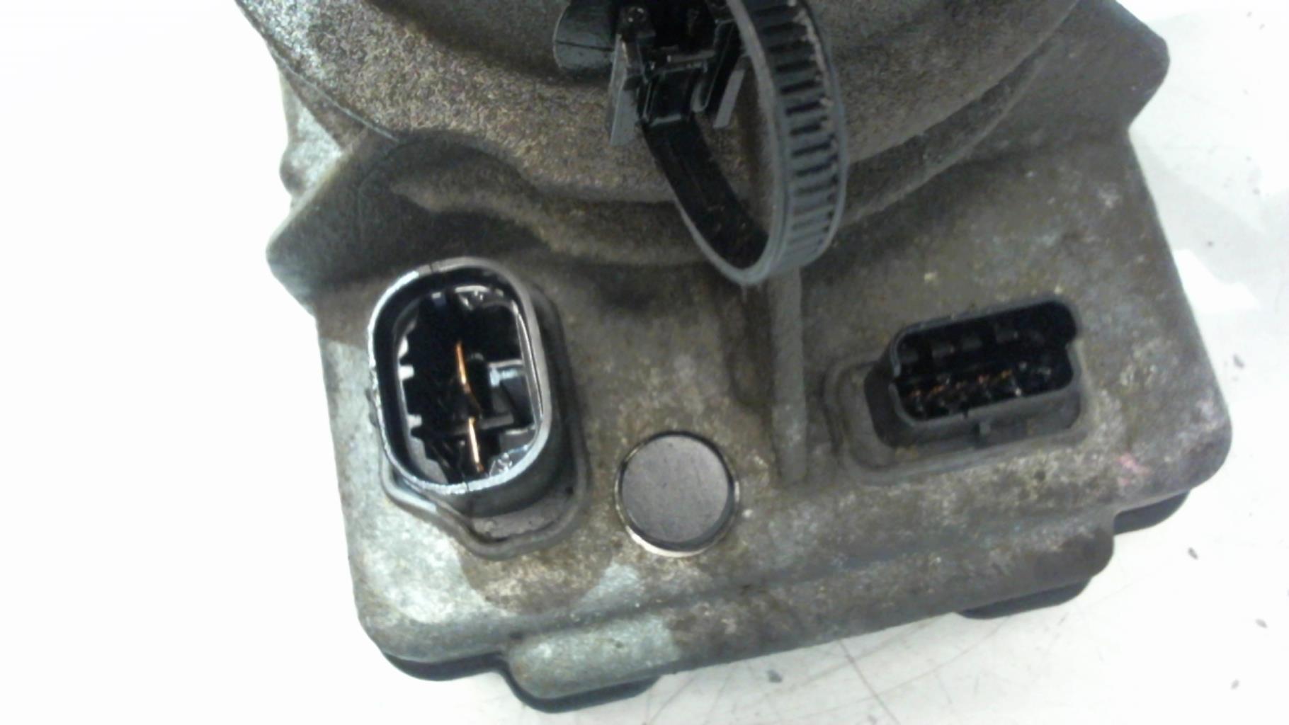 Pompe de direction CITROEN C4 PICASSO 1 Diesel - 1