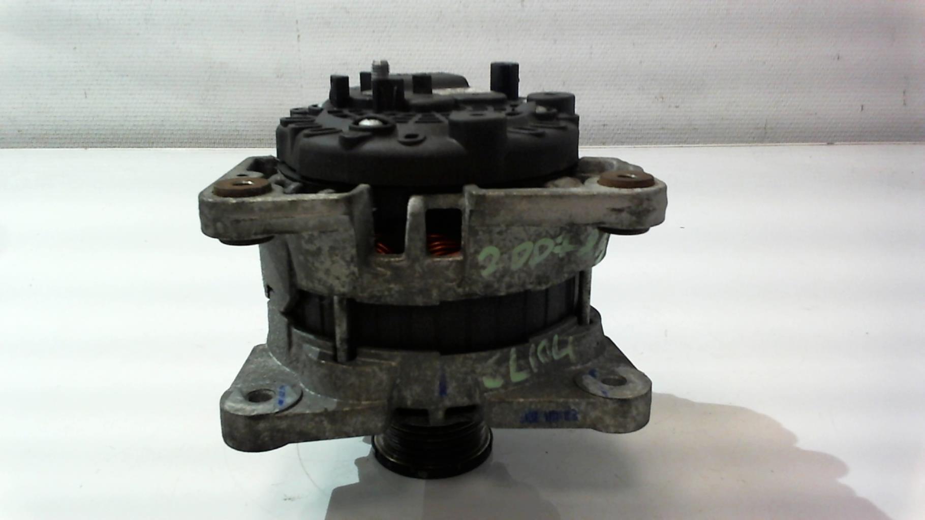 Alternateur RENAULT CLIO 4 PHASE 1 Essence - 1