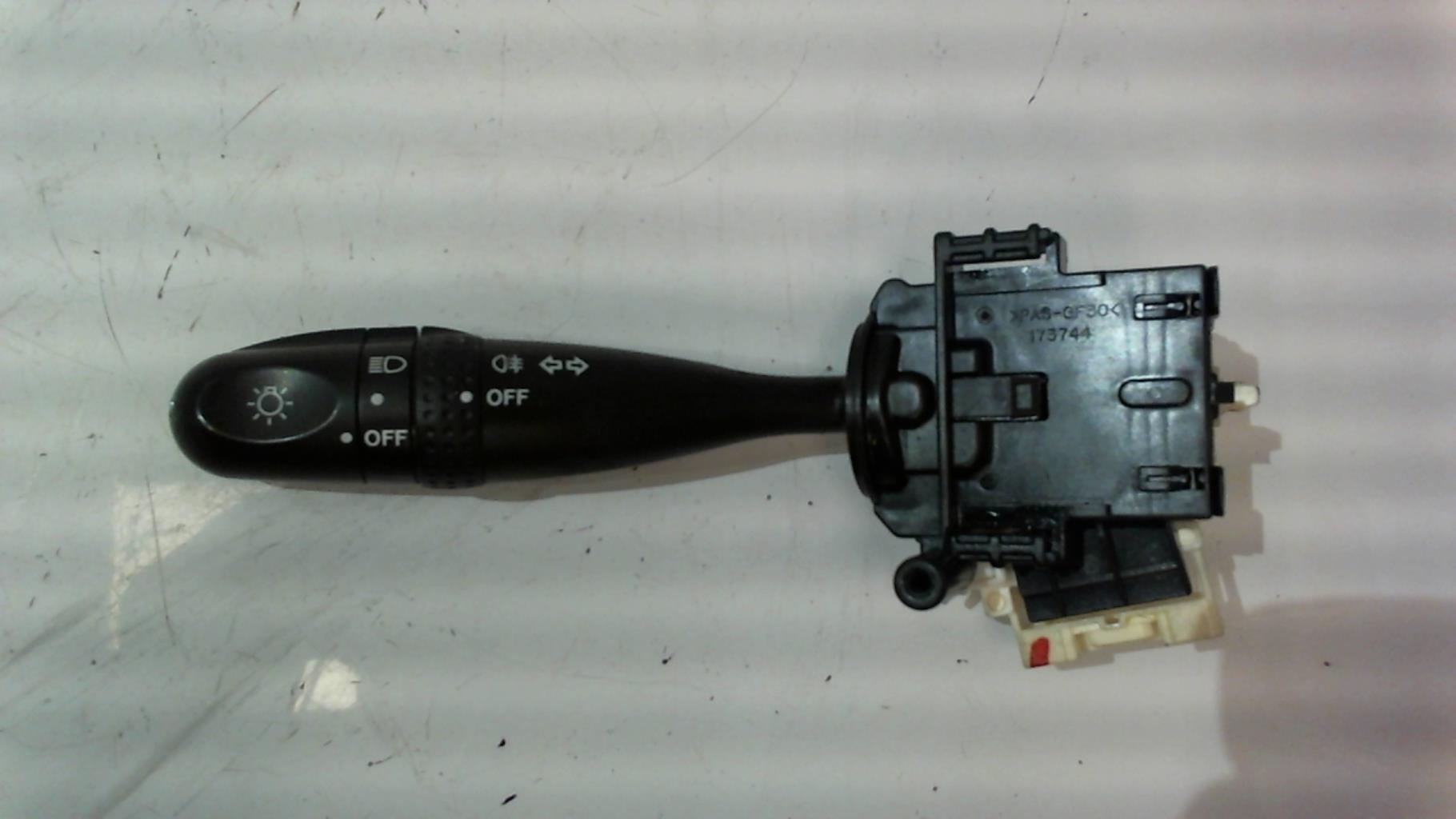 Commodo phare SUZUKI SWIFT 3 Diesel - 1