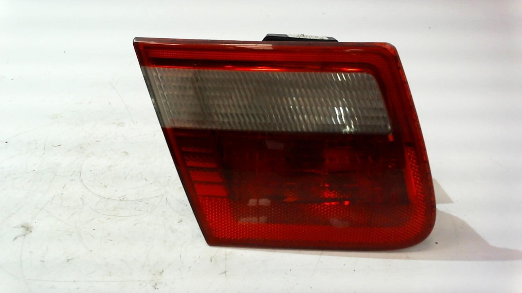 Feu arriere secondaire gauche (feux) BMW SERIE 3 E46 TOURING PHASE 2 BREAK Diesel - 1