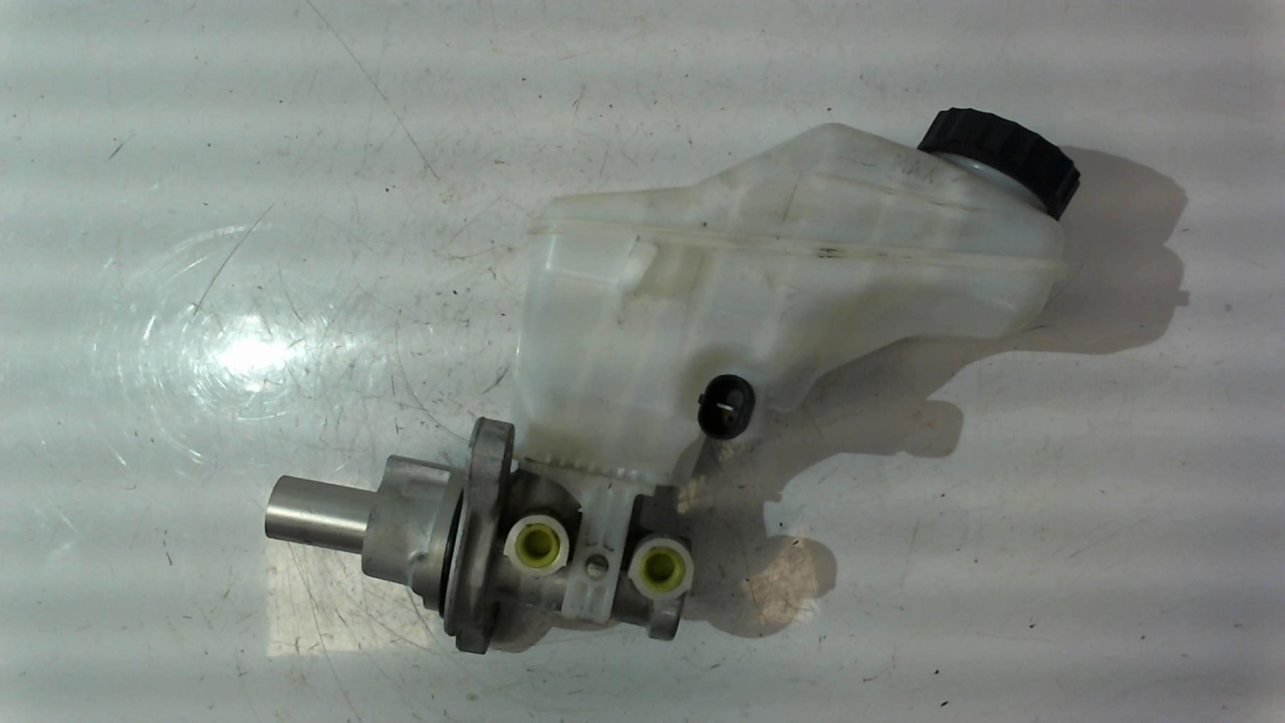 Maitre cylindre (freinage) OPEL CORSA E Essence - 1