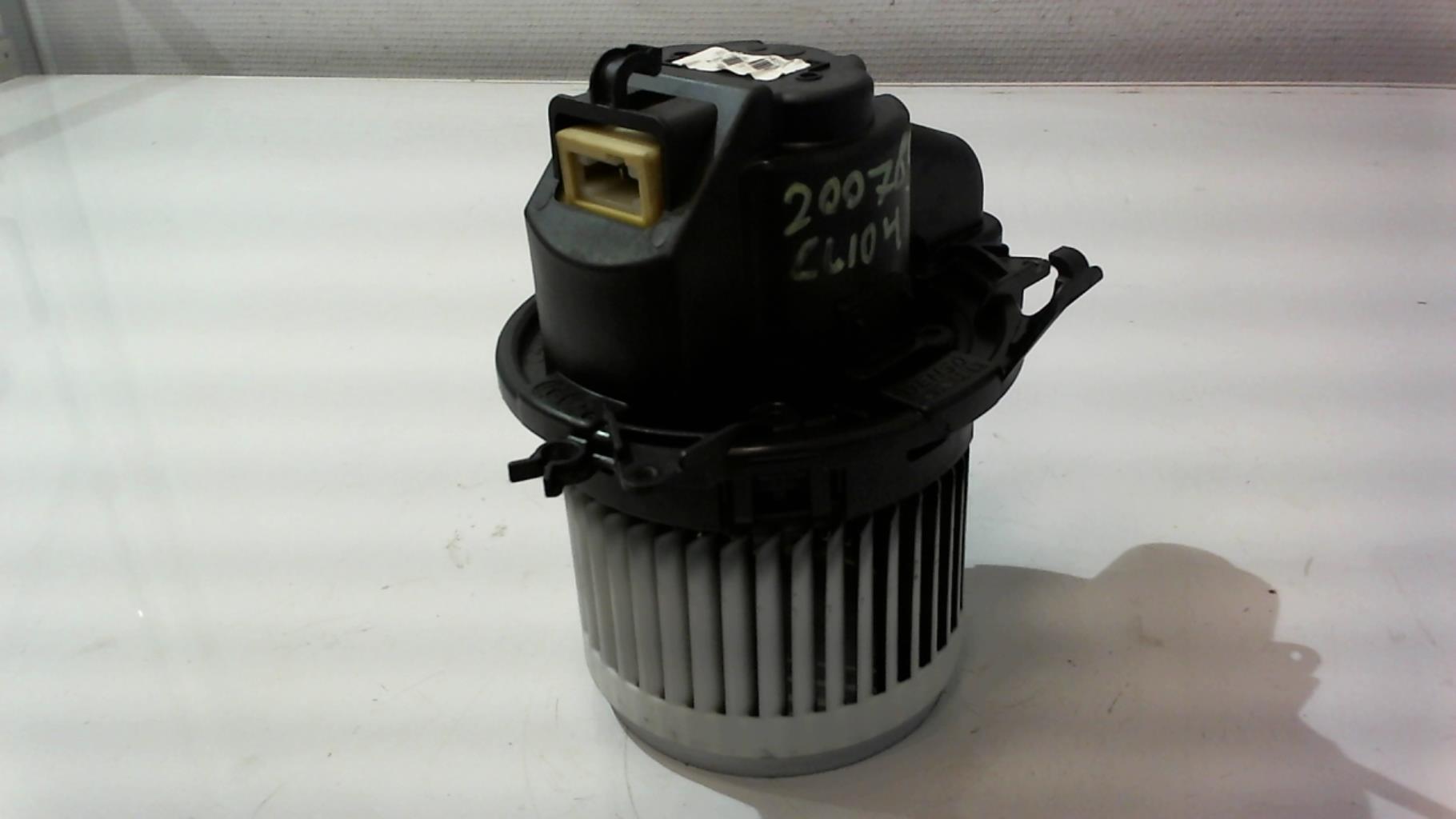 Ventilateur chauffage RENAULT CLIO 4 PHASE 1 Essence - 1