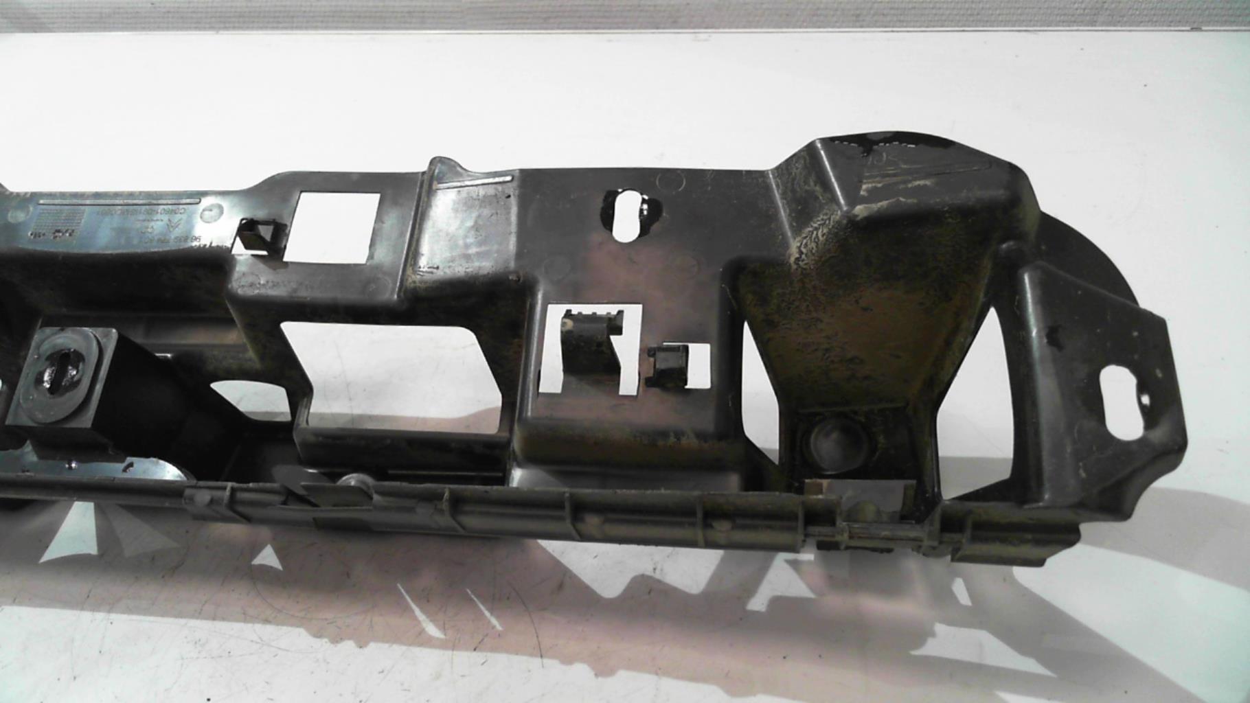 Support de pare chocs arriere CITROEN C3 2 PHASE 1 Diesel - 1