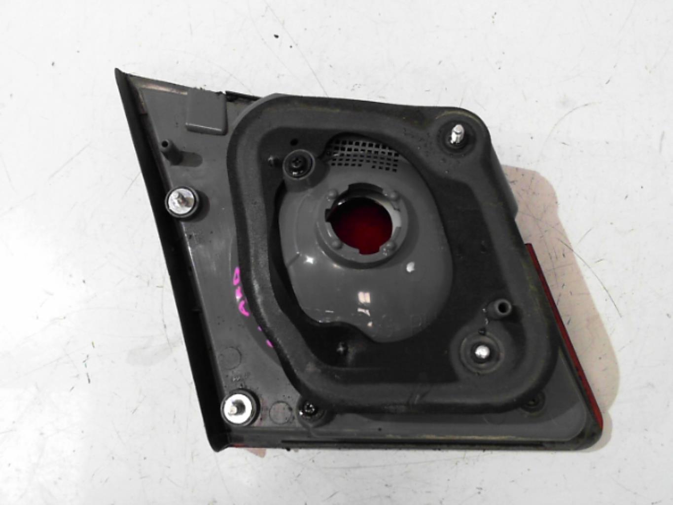 Feu arriere secondaire droit (feux) CHEVROLET CRUZE PHASE 2 Diesel - 1