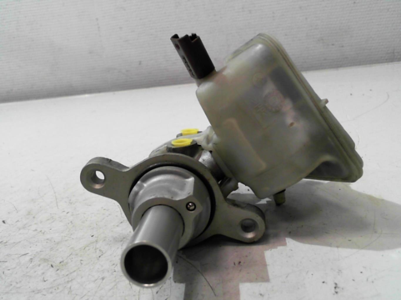 Maitre cylindre (freinage) CITROEN C4 1 PHASE 1 Diesel - 1