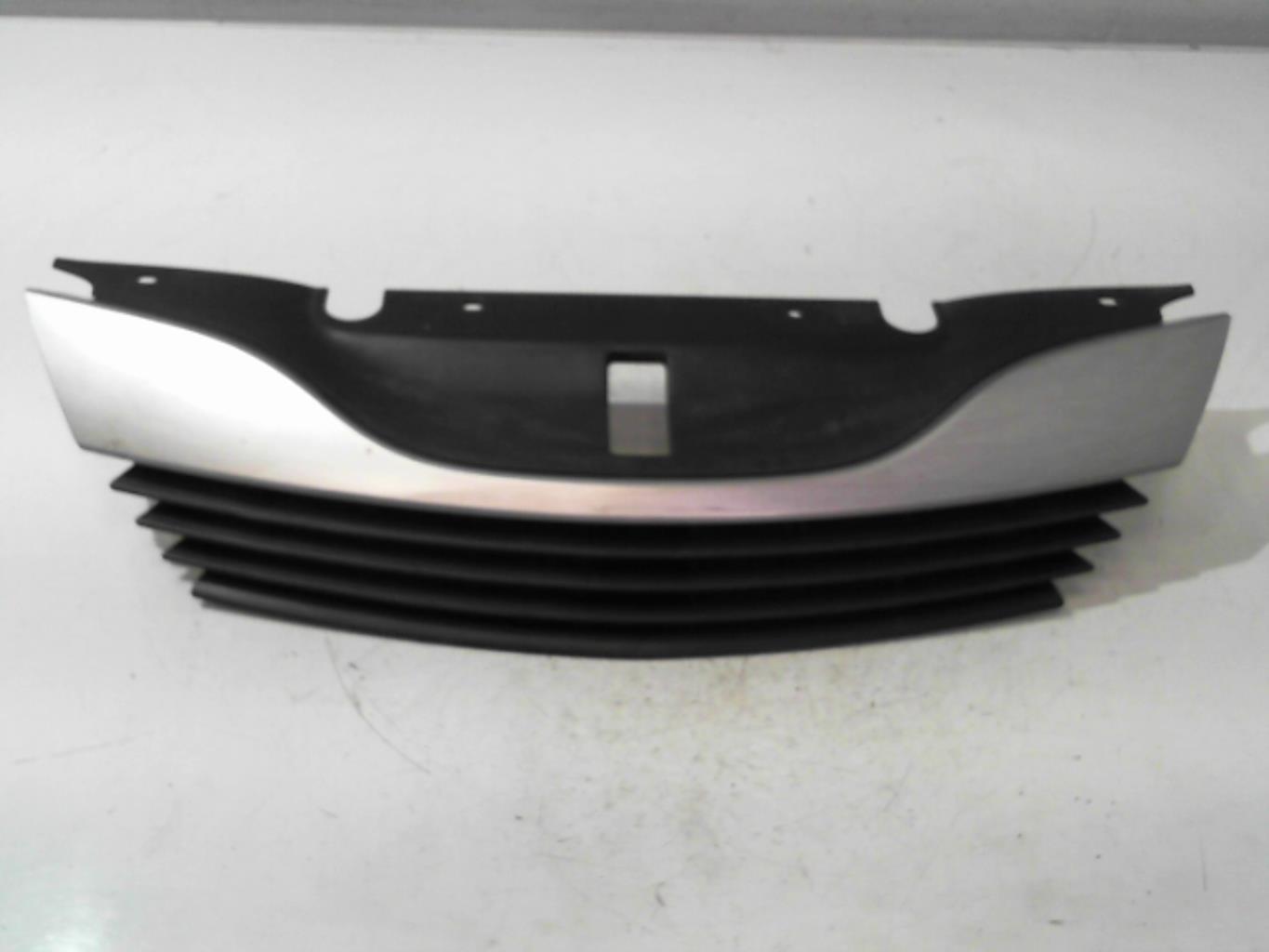 Calandre RENAULT LAGUNA 2 PHASE 1 Essence - 1