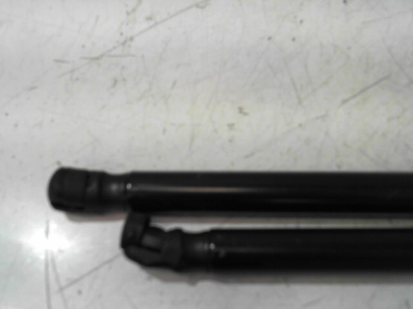 Verin de coffre OPEL CORSA D PHASE 2 Essence/GPL - 1