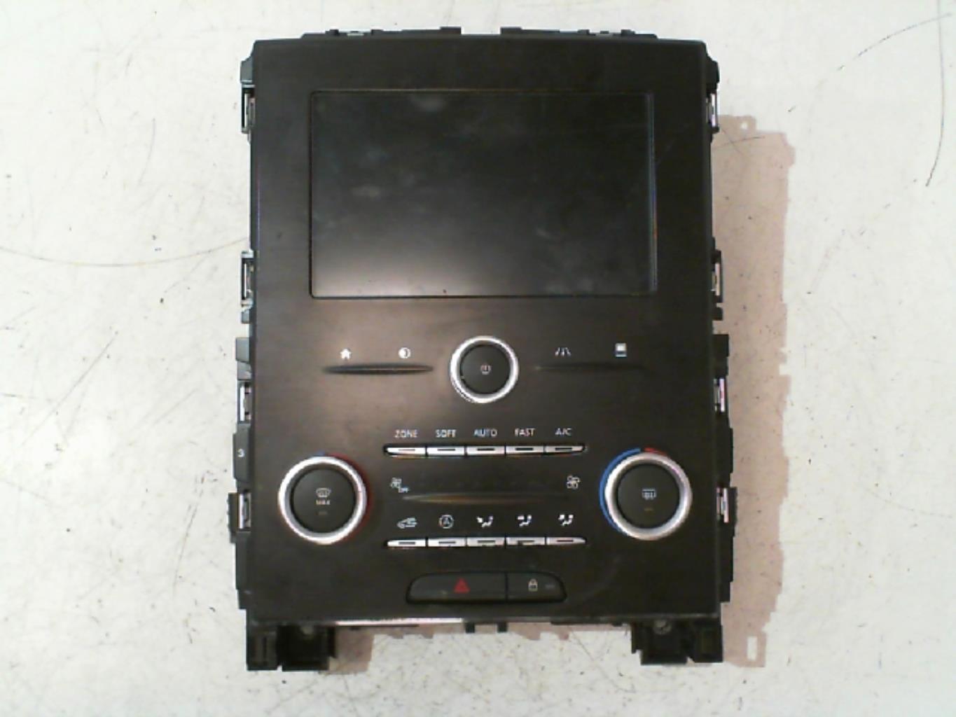 Ecran GPS RENAULT MEGANE 4 PHASE 1 Diesel - 1