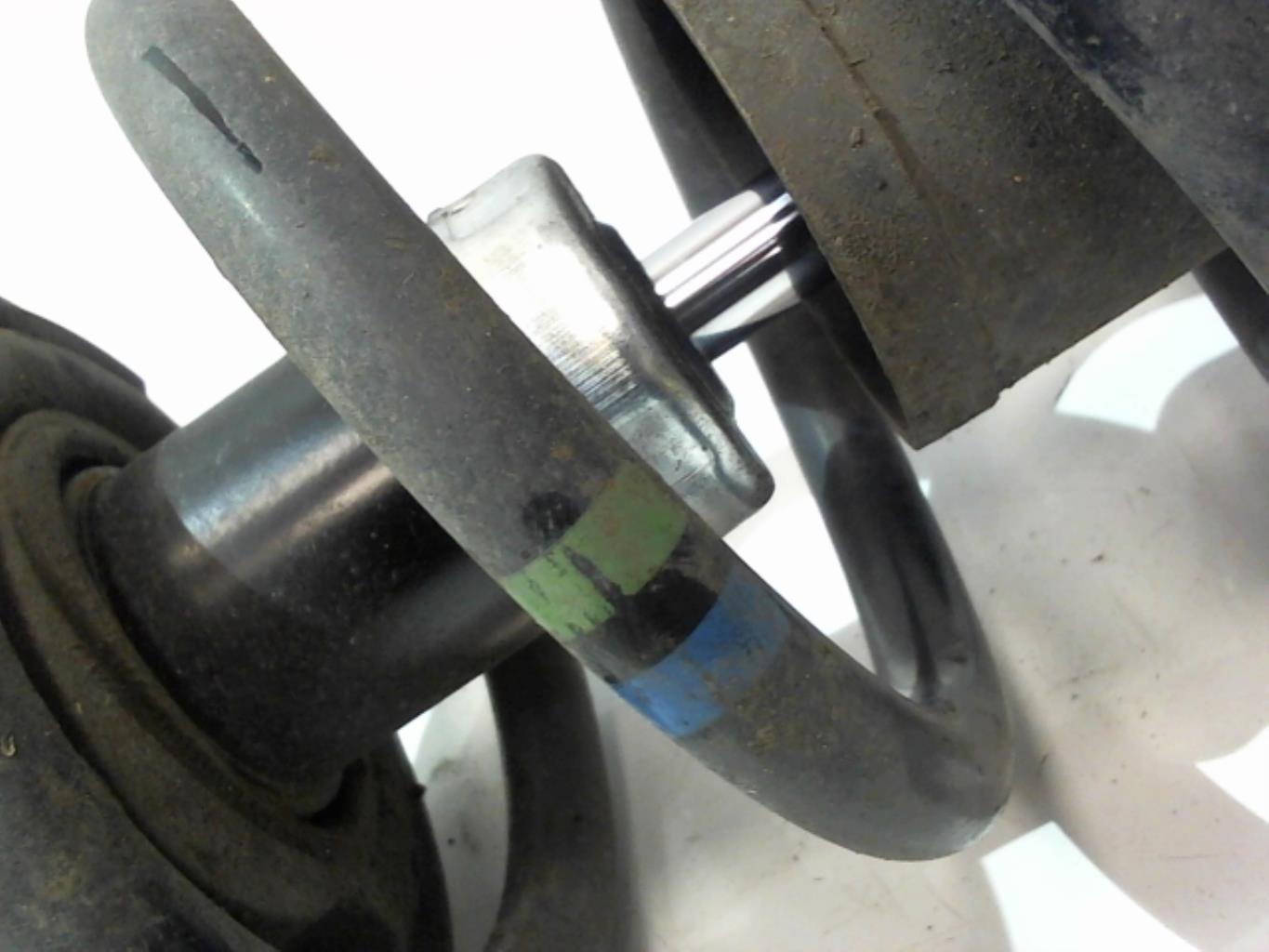 Amortisseur avant droit AUDI A4 2 AVANT PHASE 2 BREAK Diesel - 1